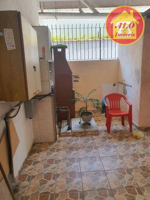 Kitnet com 1 dormitório à venda, 23 m² por R$ 130.000,00 - Caiçara - Praia Grande/SP