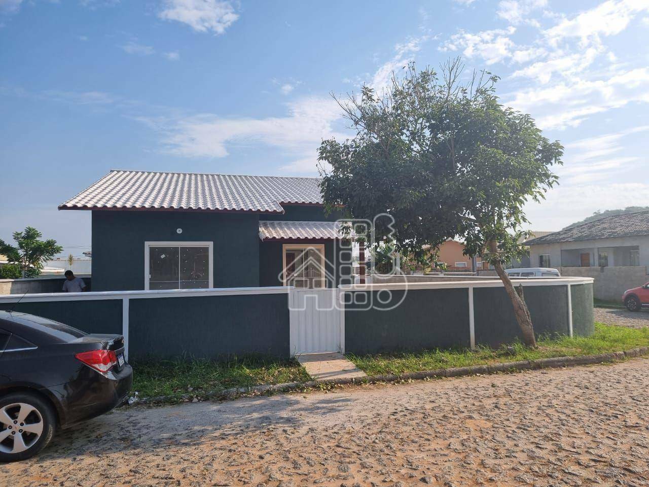 Casa com 3 dormitórios à venda, 150 m² por R$ 480.000,00 - Caxito - Maricá/RJ