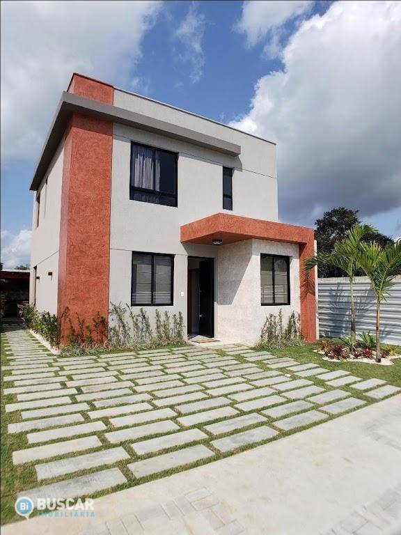 Casa à venda, 108 m² por R$ 650.000,00 - Sim - Feira de Santana/BA