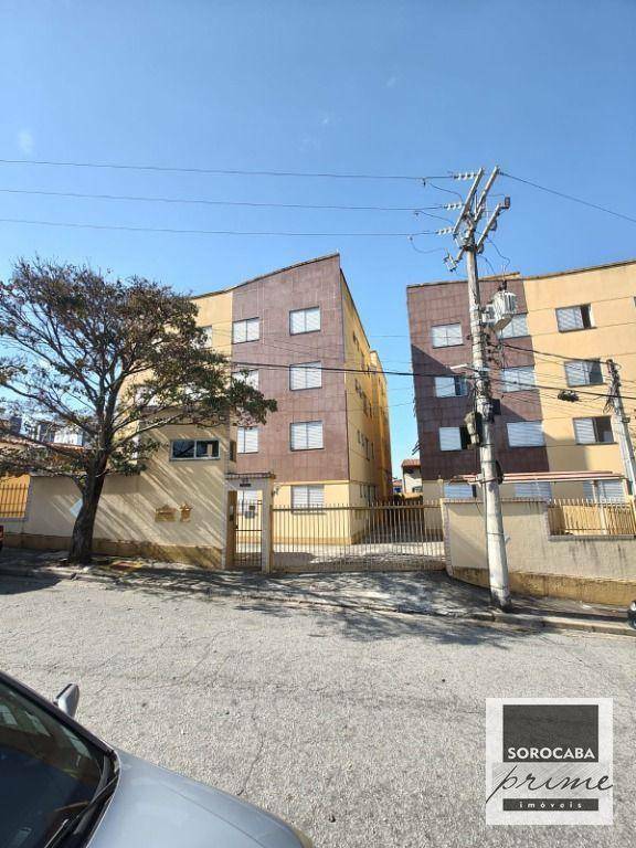 Apartamento com 3 dormitórios à venda, 68 m² por R$ 210.000 - Vila Carvalho - Sorocaba/SP