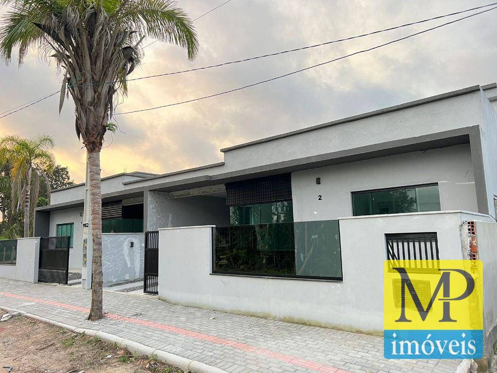 Casa à venda, 83 m² por R$ 475.000,00 - Itacolomi - Balneário Piçarras/SC