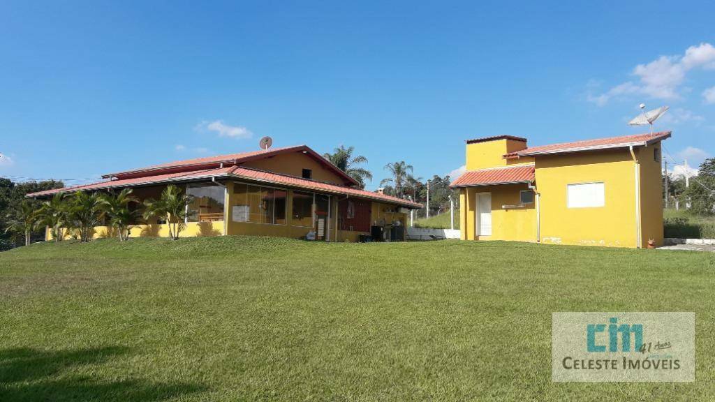 Chácara com 2 dormitórios à venda, 2238 m² por R$ 595.000,00 - Chácaras Gerson Ferriello - Boituva/SP