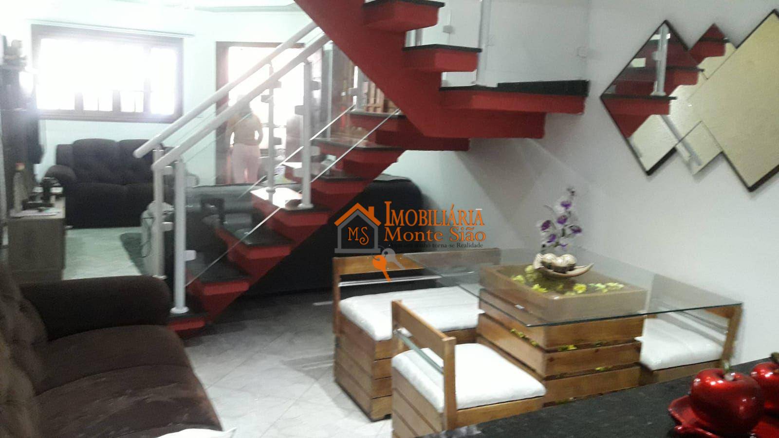 Sobrado com 3 dormitórios à venda, 125 m² por R$ 583.000,00 - Jardim Adriana - Guarulhos/SP