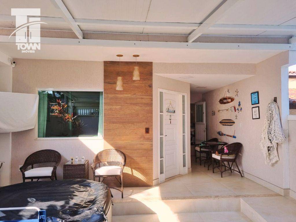 Casa com 3 dormitórios à venda, 160 m² por R$ 849.000,00 - Maravista - Niterói/RJ