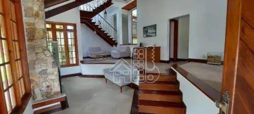 Casa com 5 dormitórios à venda, 660 m² por R$ 1.500.000,00 - Pendotiba - Niterói/RJ