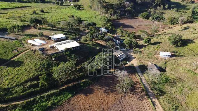 Fazenda com 7.7 Alqueires com  3 dormitórios à venda, 375000 m² por R$ 1.500.000 - São Félix - Santo Antônio de Pádua/RJ
