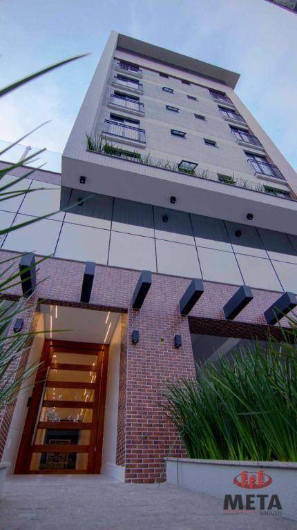Apartamento com 2 Dormitórios à venda, 70 m² por R$ 379.000,00