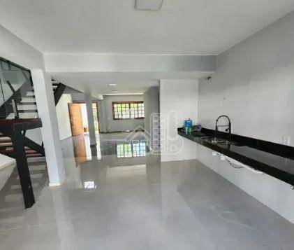 Casa com 5 dormitórios à venda, 375 m² por R$ 2.550.000,00 - Camboinhas - Niterói/RJ