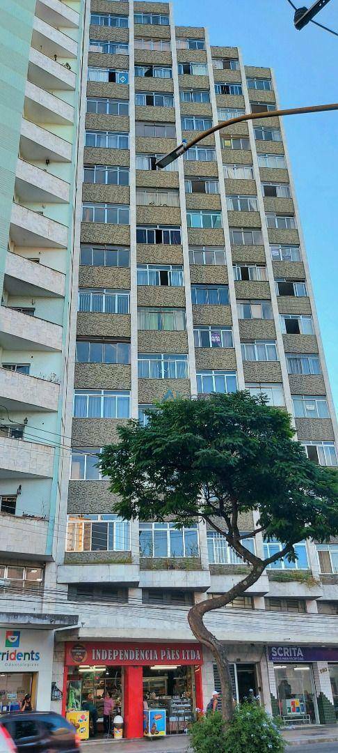 Apartamento com 1 quarto à venda, 35 m² por R$ 135.000 - Centro - Juiz de Fora/MG