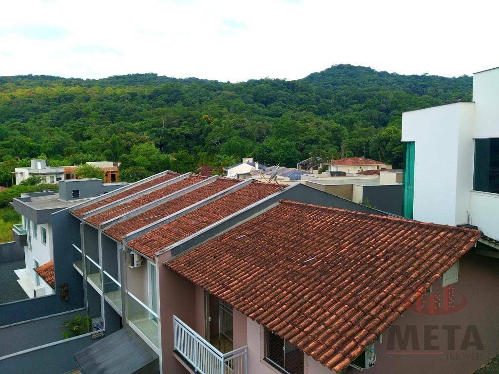 Sobrado com 2 Dormitórios à venda, 84 m² por R$ 380.000,00