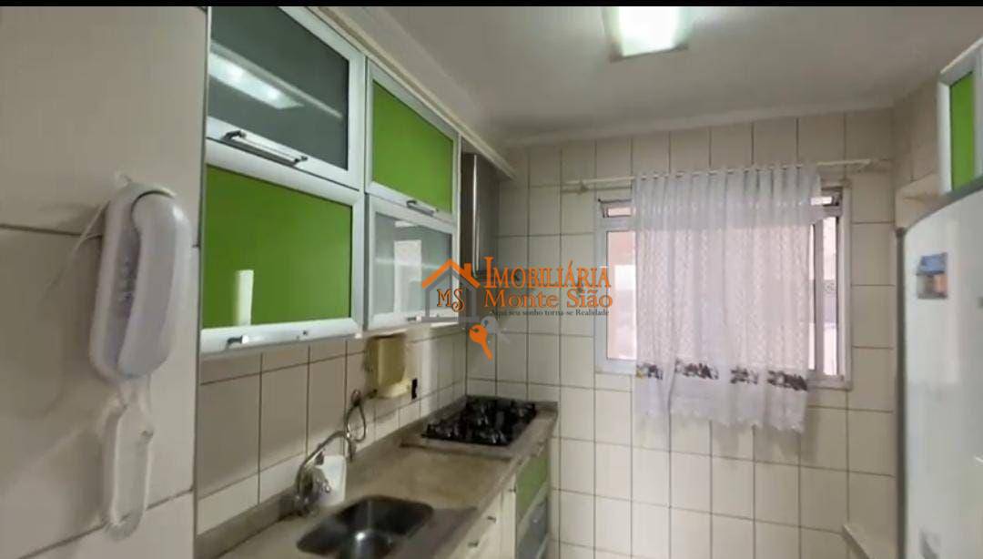 Apartamento com 3 dormitórios para alugar, 67 m² por R$ 4.035,00/mês - Vila das Bandeiras - Guarulhos/SP