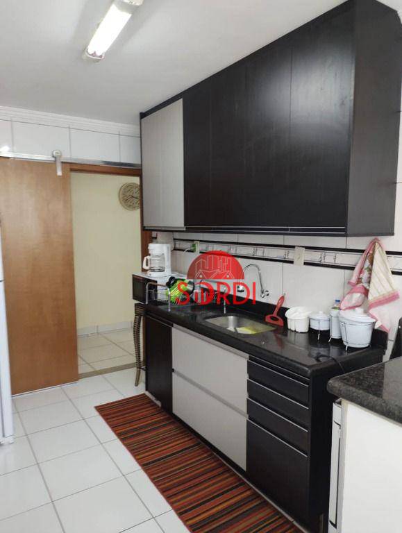 Apartamento com 3 dormitórios à venda, 96 m² por R$ 250.000,00 - Jardim Paulista - Ribeirão Preto/SP