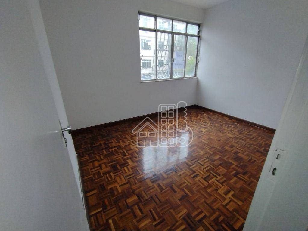 Apartamento com 2 dormitórios à venda, 74 m² por R$ 380.000,00 - São Domingos - Niterói/RJ