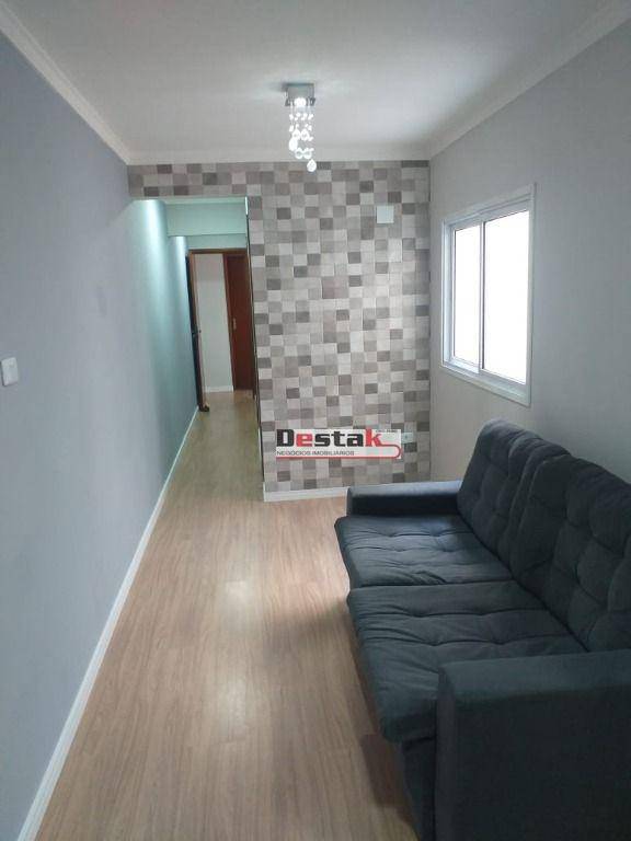 Apartamento com 2 dormitórios à venda, 55 m² por R$ 276.000,00 - Centro - Santo André/SP