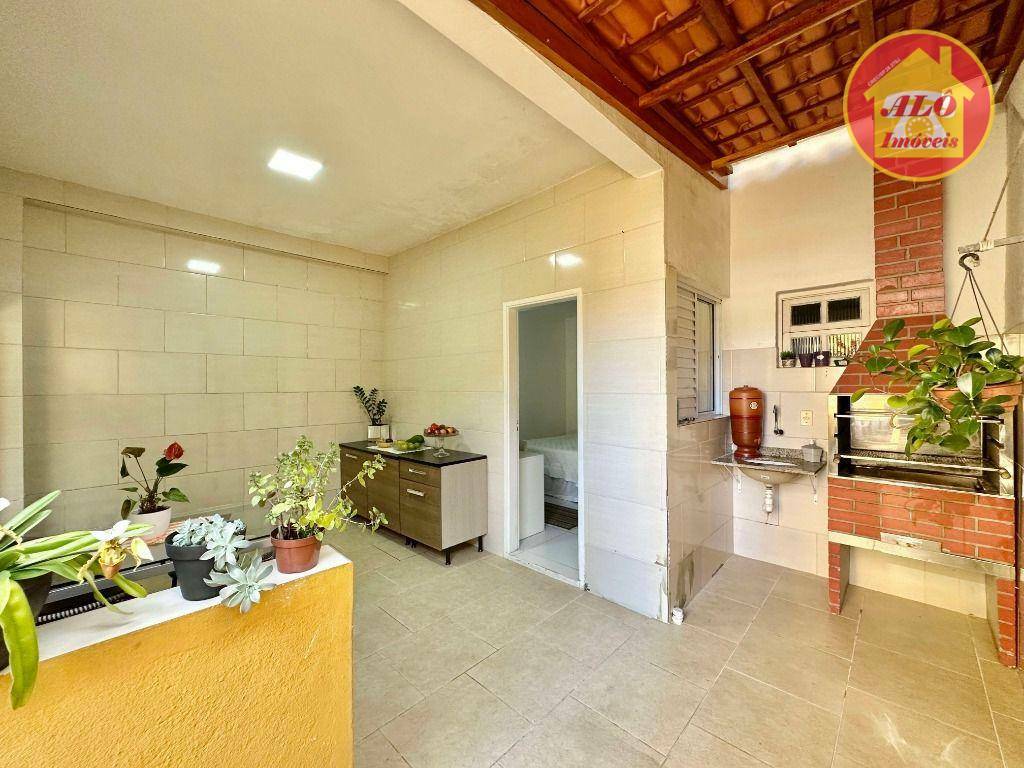 Sobrado com 3 quartos à venda, 103 m² por R$ 710.000 - Canto do Forte - Praia Grande/SP