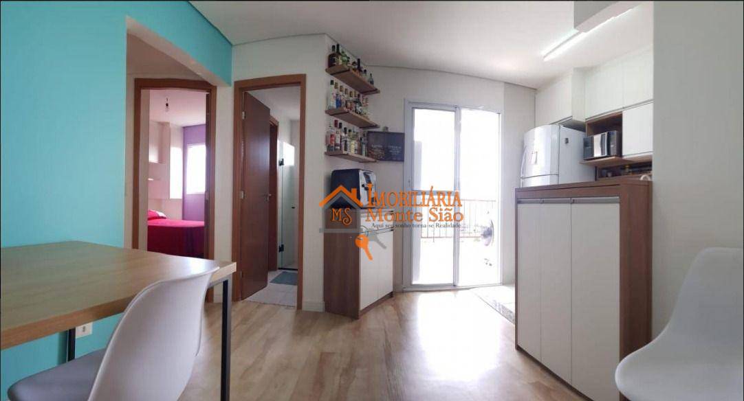 Apartamento com 2 dormitórios à venda, 46 m² por R$ 380.000,00 - Vila Galvão - Guarulhos/SP