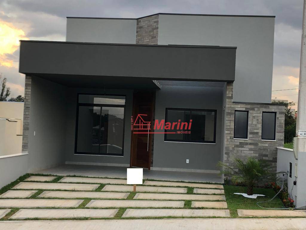 Casa com 3 dormitórios, 1 Suite Área Gourmet à venda, 105 m² por R$ 490.000 - Condomínio Village Moutonnée - Salto/SP