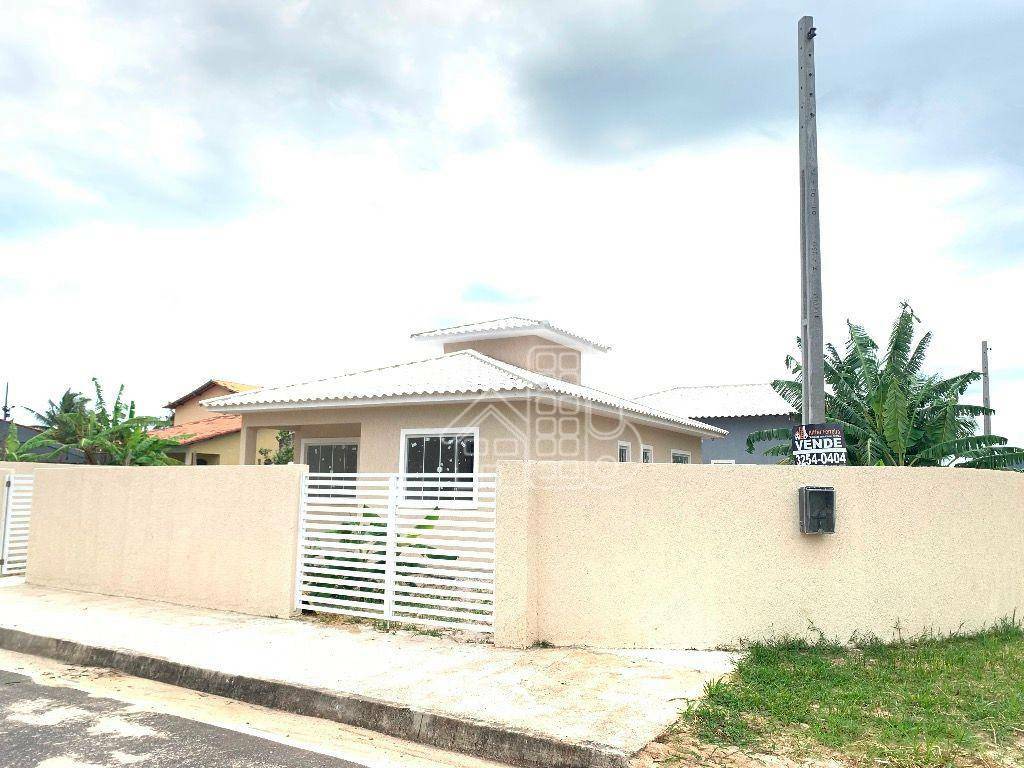 Casa com 2 dormitórios à venda, 70 m² por R$ 360.000,00 - Jaconé - Maricá/RJ
