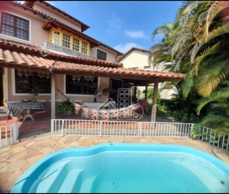 Casa com 4 quartos à venda, 150 m² por R$ 965.000 - Badu - Niterói/RJ