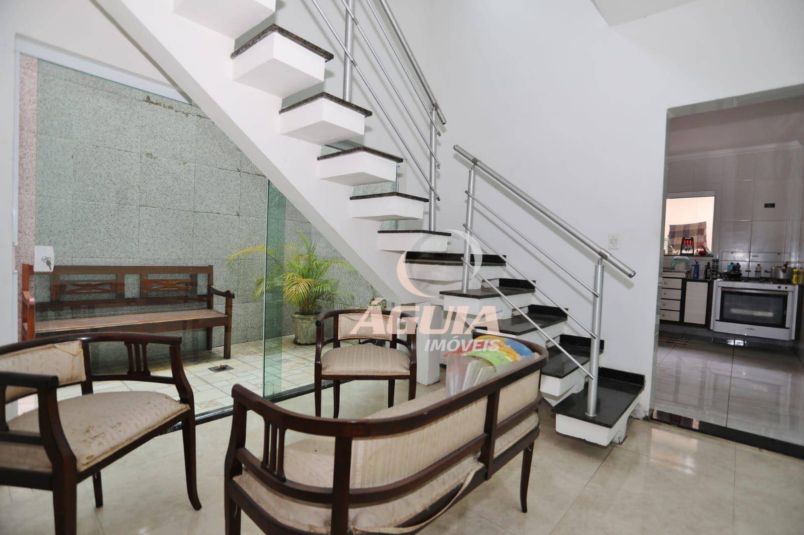 Sobrado com 2 dormitórios à venda, 210 m² por R$ 585.200,00 - Vila Humaitá - Santo André/SP