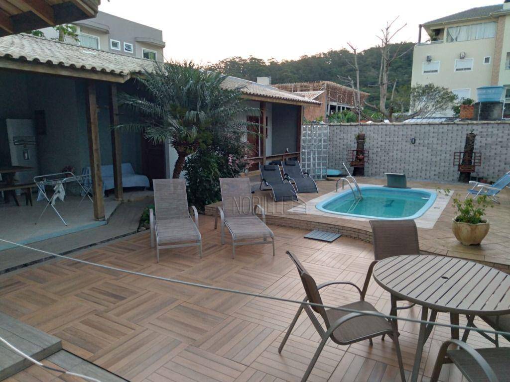 Casa à venda, 230 m² por R$ 1.200.000,00 - Ingleses do Rio Vermelho - Florianópolis/SC