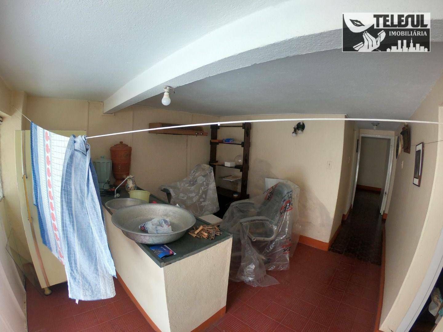 Casa à venda com 6 quartos, 263m² - Foto 13