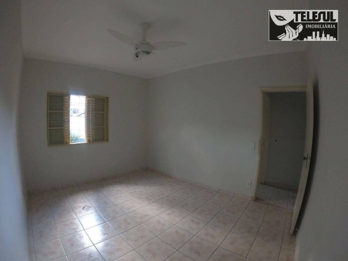 Casa à venda com 4 quartos, 235m² - Foto 7