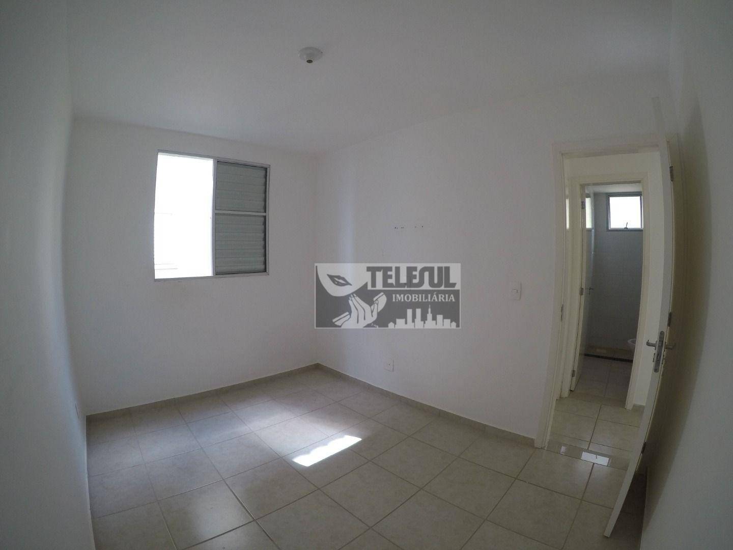 Apartamento à venda com 2 quartos, 49m² - Foto 9