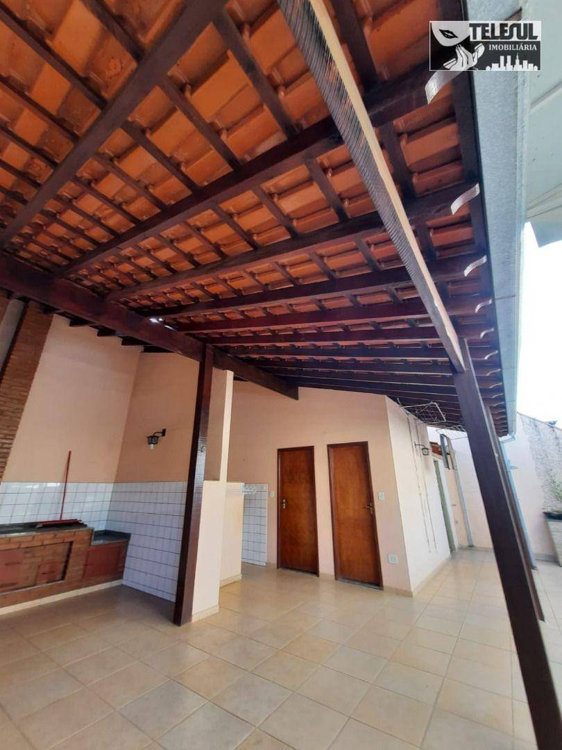 Casa à venda com 3 quartos, 360m² - Foto 15