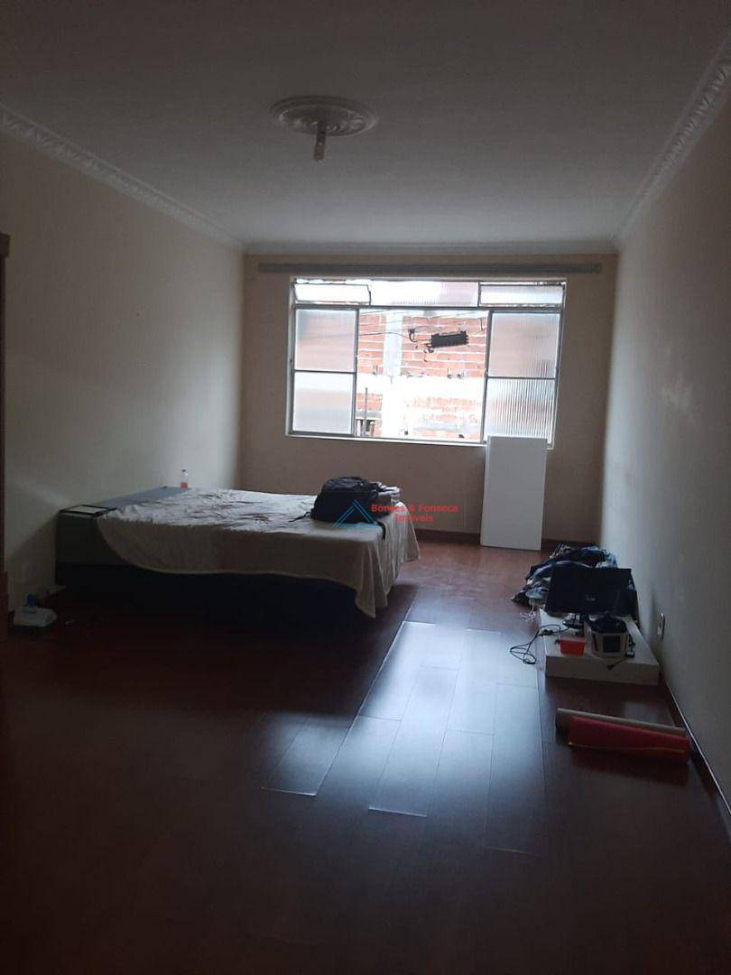 Apartamento à venda com 3 quartos, 154m² - Foto 10