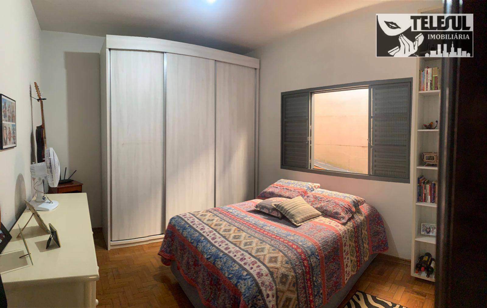 Casa à venda com 4 quartos, 196m² - Foto 6