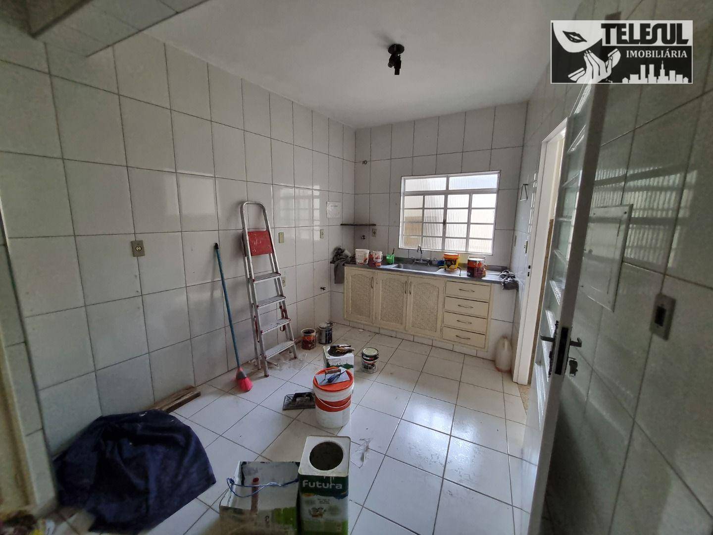 Casa à venda com 4 quartos, 199m² - Foto 12