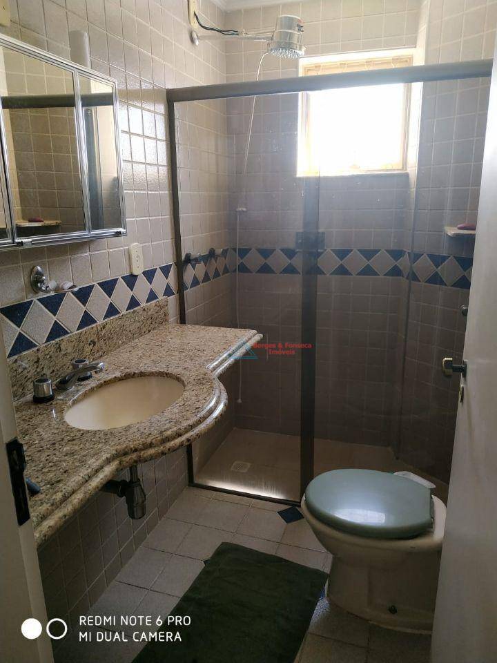 Apartamento à venda com 3 quartos, 212m² - Foto 8