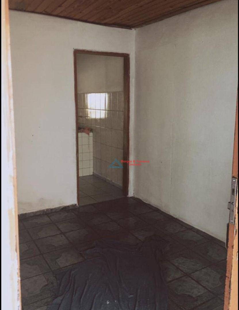 Casa à venda com 4 quartos, 200m² - Foto 8