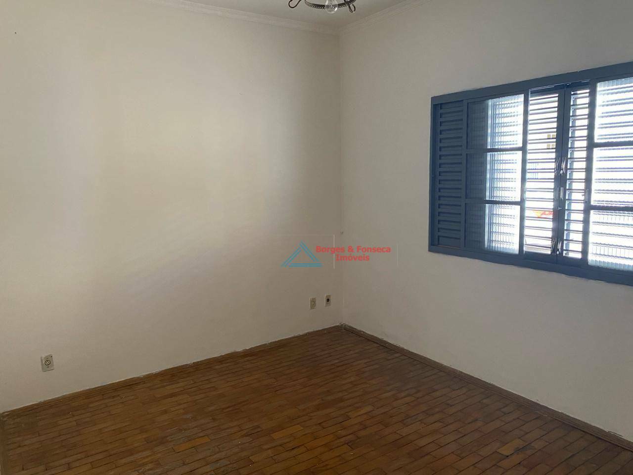 Casa à venda com 3 quartos, 171m² - Foto 3