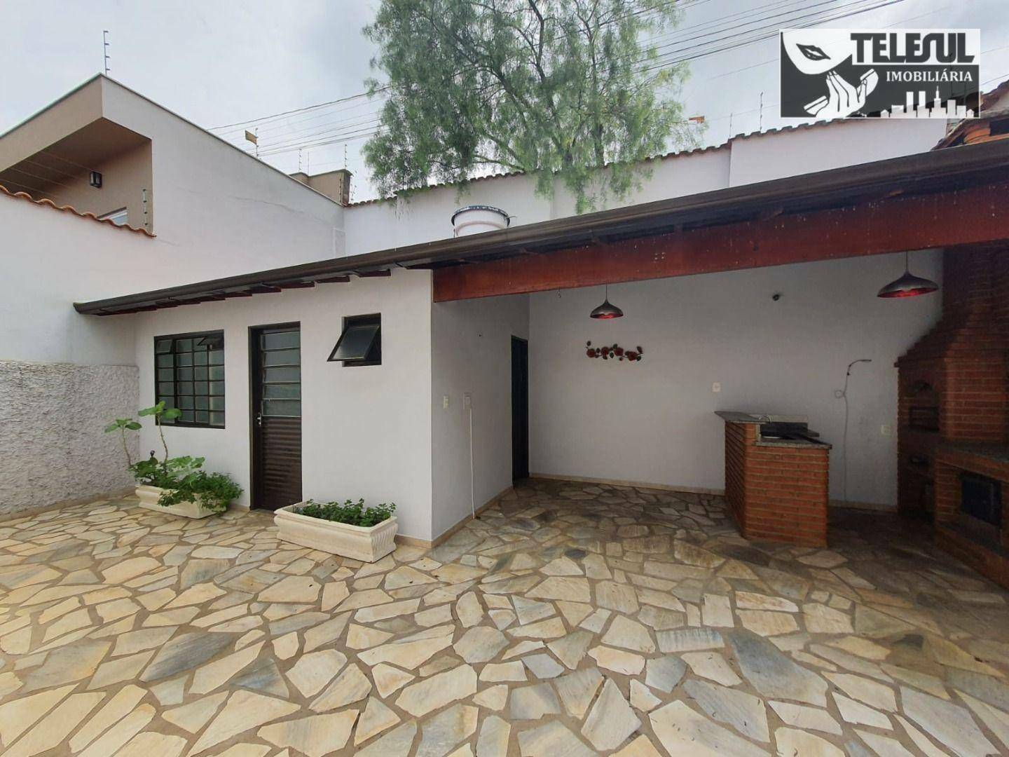 Casa à venda com 3 quartos, 250m² - Foto 15