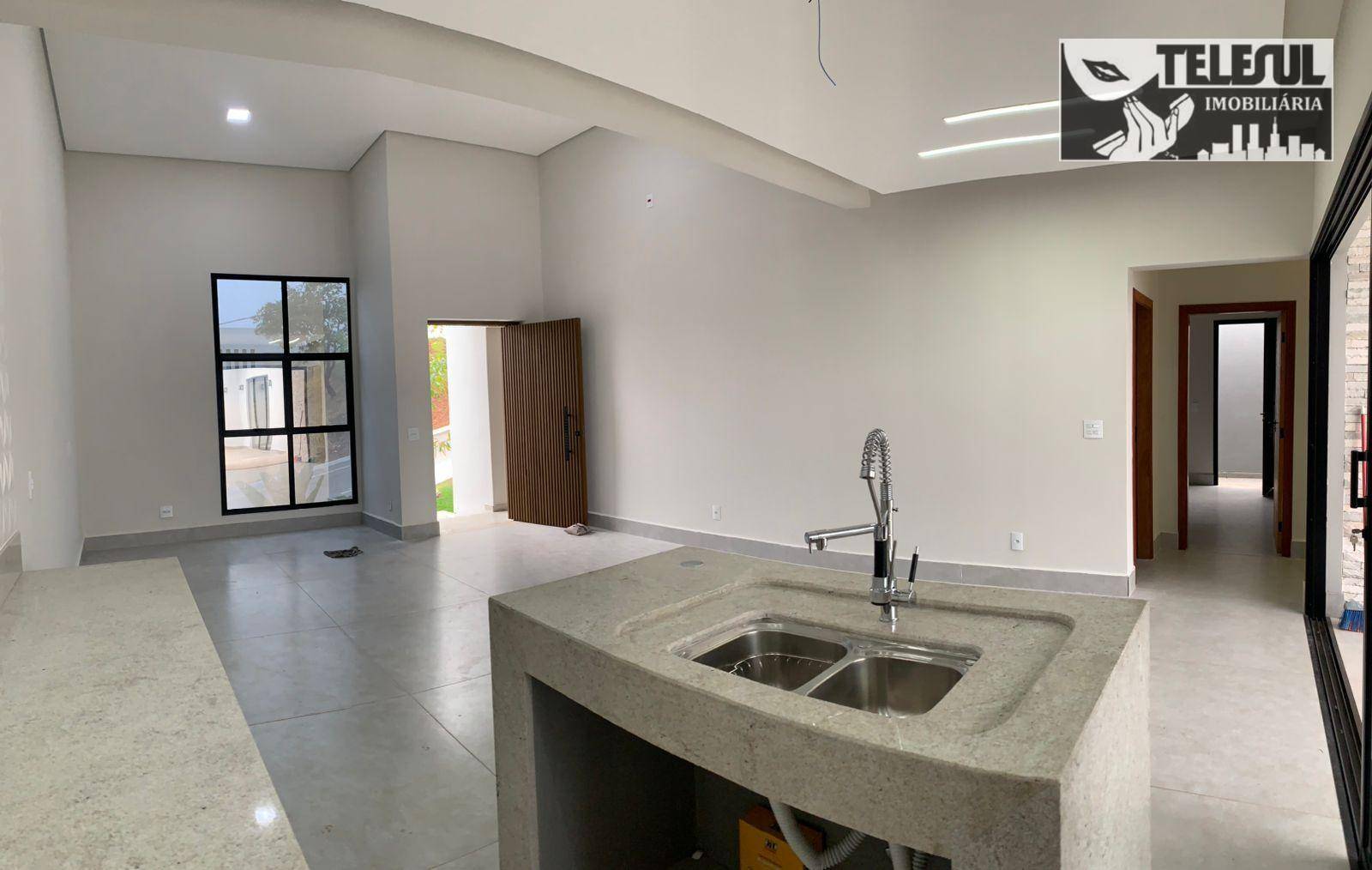 Casa à venda com 3 quartos, 363m² - Foto 5