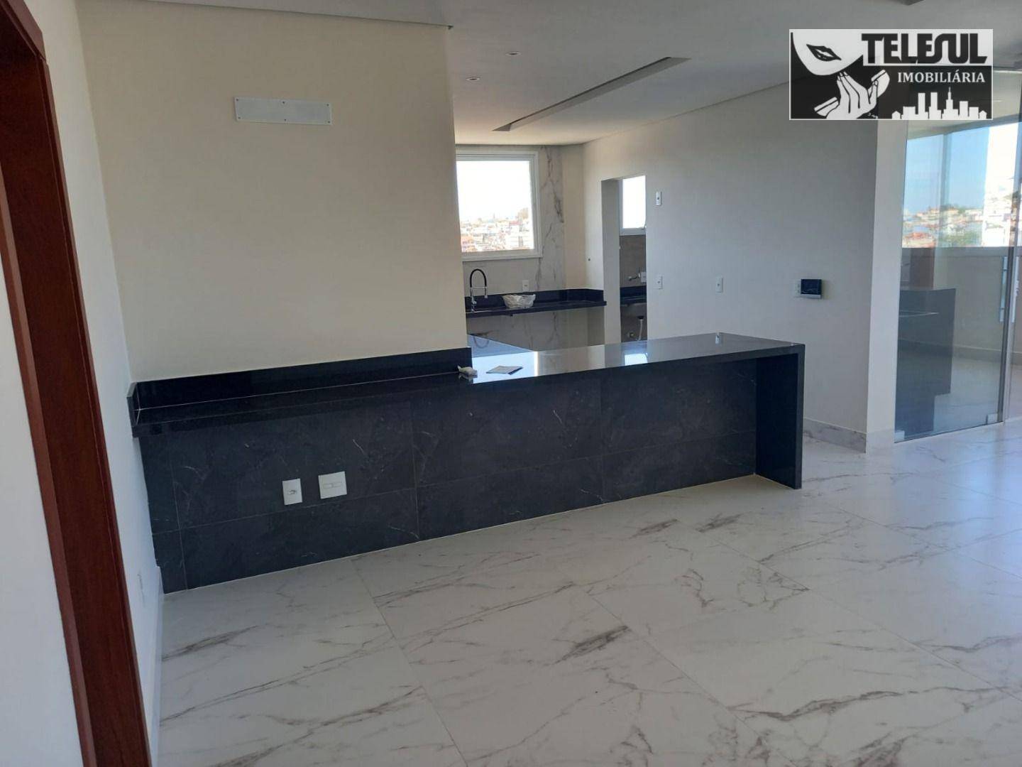 Apartamento à venda com 3 quartos, 168m² - Foto 20