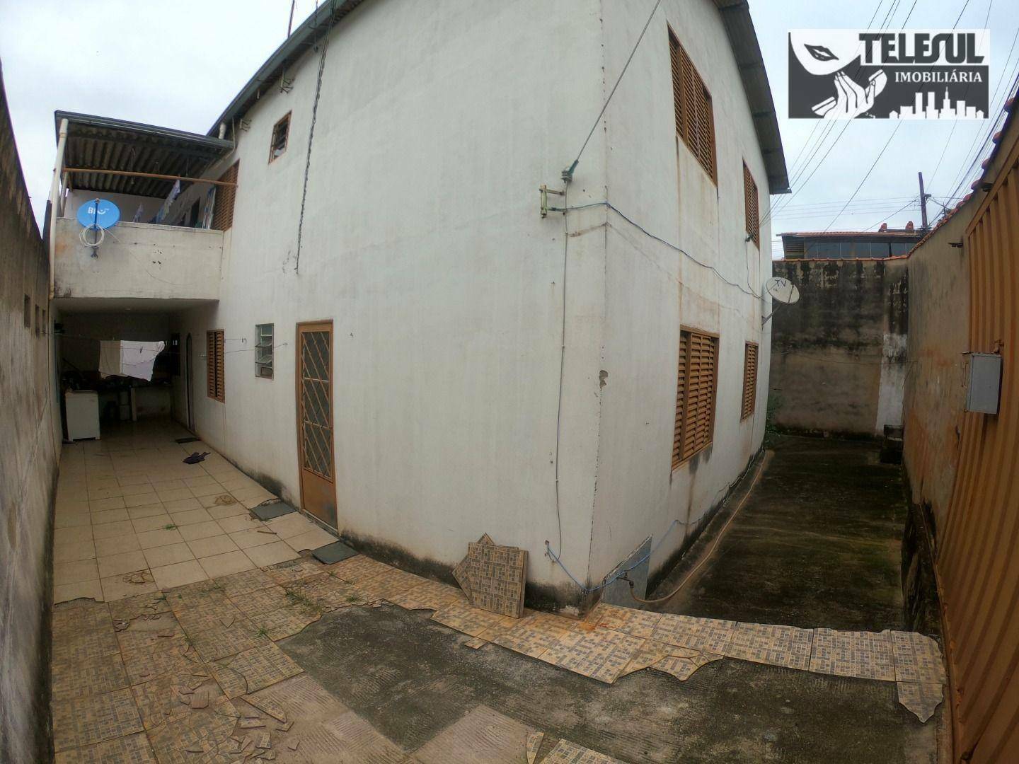 Casa à venda com 3 quartos, 366m² - Foto 10