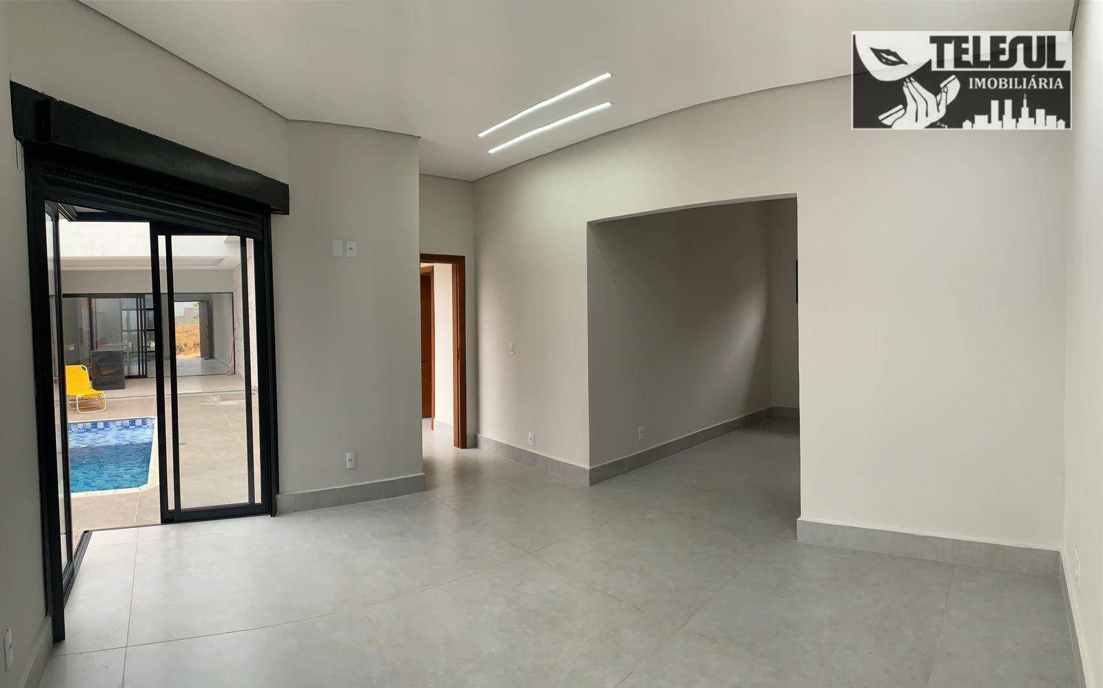 Casa à venda com 3 quartos, 363m² - Foto 13