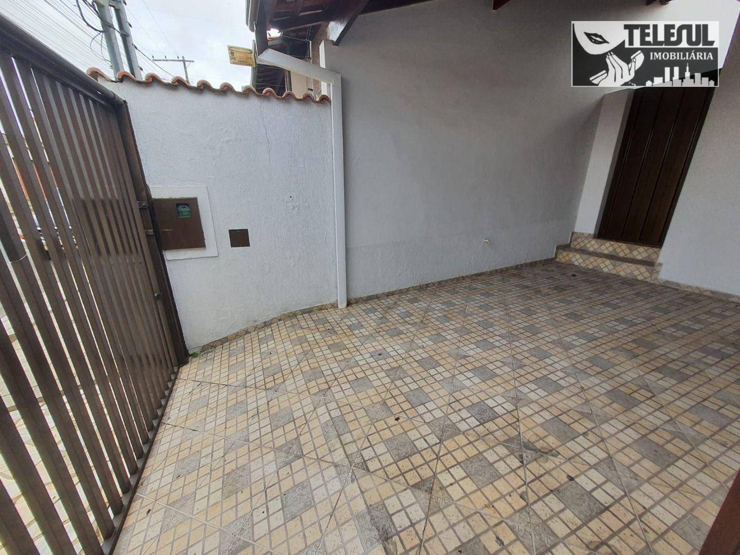 Casa à venda com 3 quartos, 250m² - Foto 10