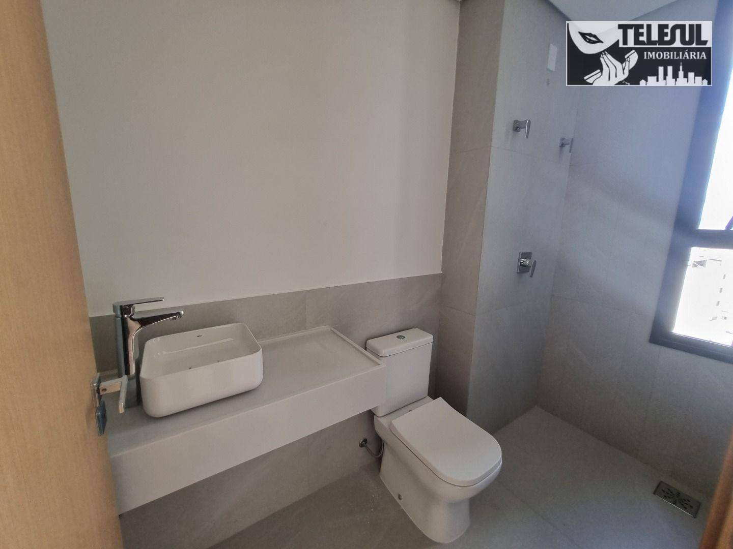 Apartamento à venda com 3 quartos, 152m² - Foto 11