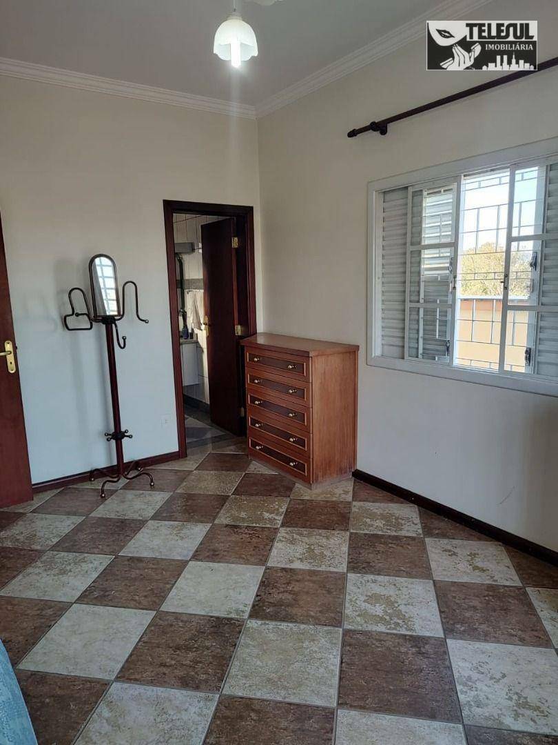 Casa à venda com 8 quartos, 500m² - Foto 13