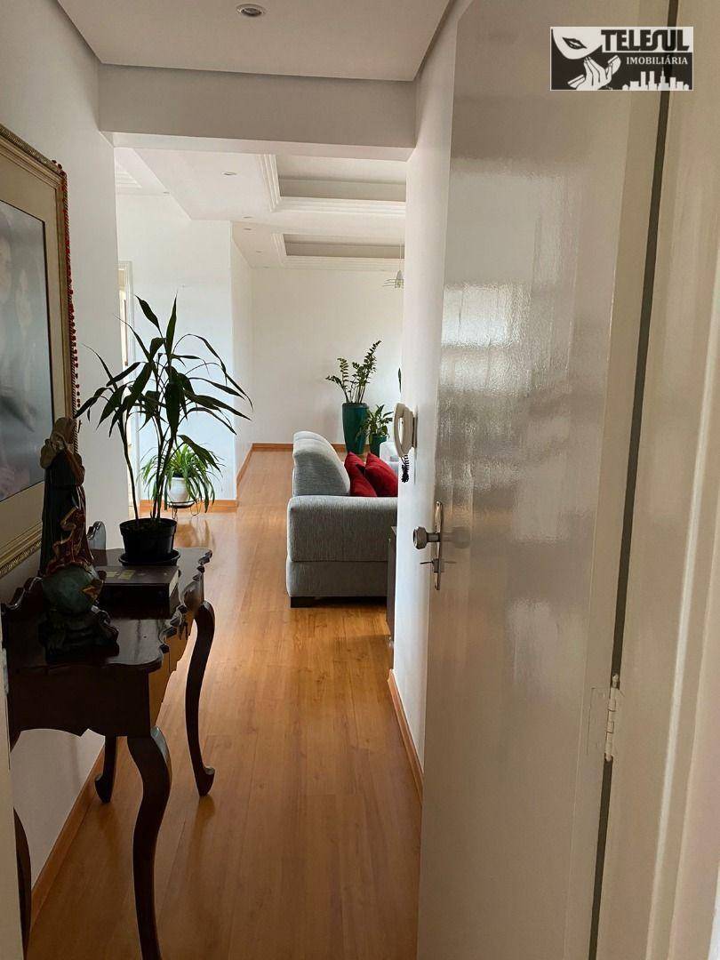 Apartamento à venda com 3 quartos, 151m² - Foto 22