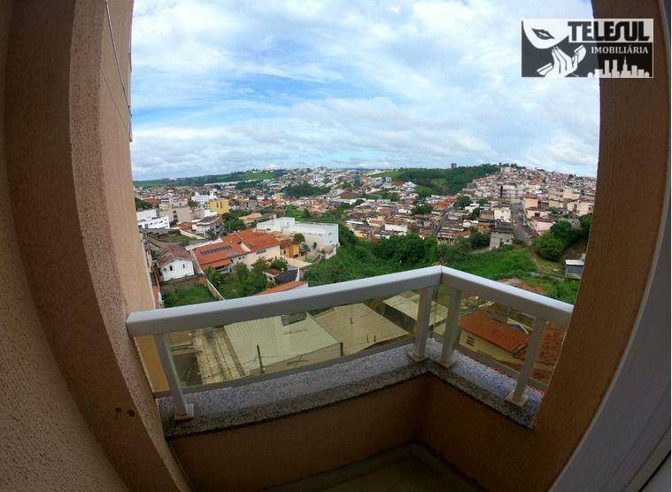 Apartamento à venda com 3 quartos, 147m² - Foto 3