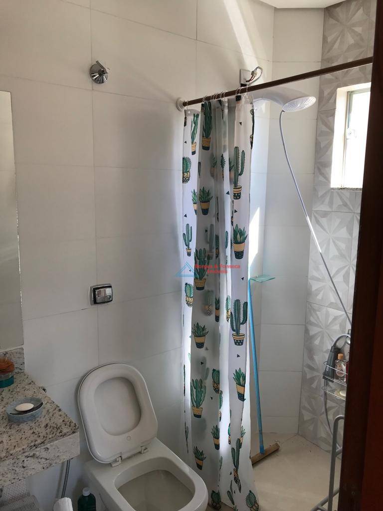 Apartamento à venda com 2 quartos, 64m² - Foto 18