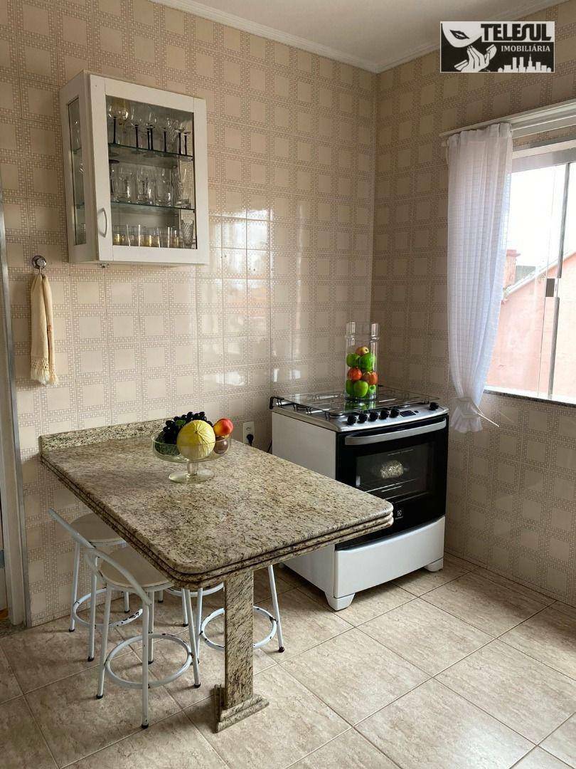 Apartamento à venda com 3 quartos, 151m² - Foto 10