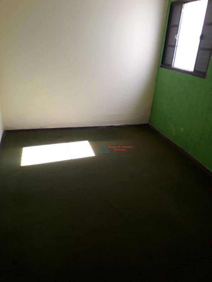 Casa à venda com 3 quartos, 250m² - Foto 13