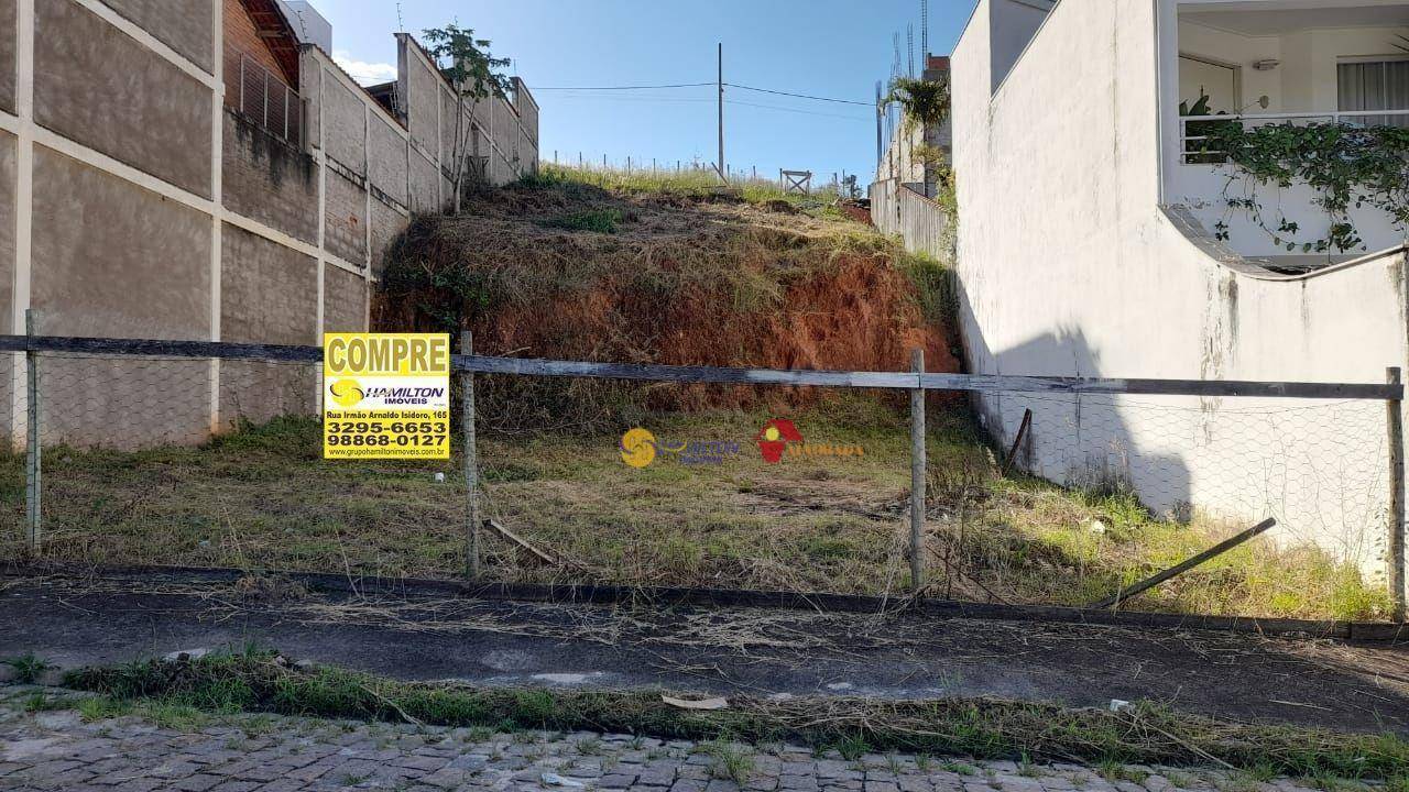 Terreno à venda, 360m² - Foto 1