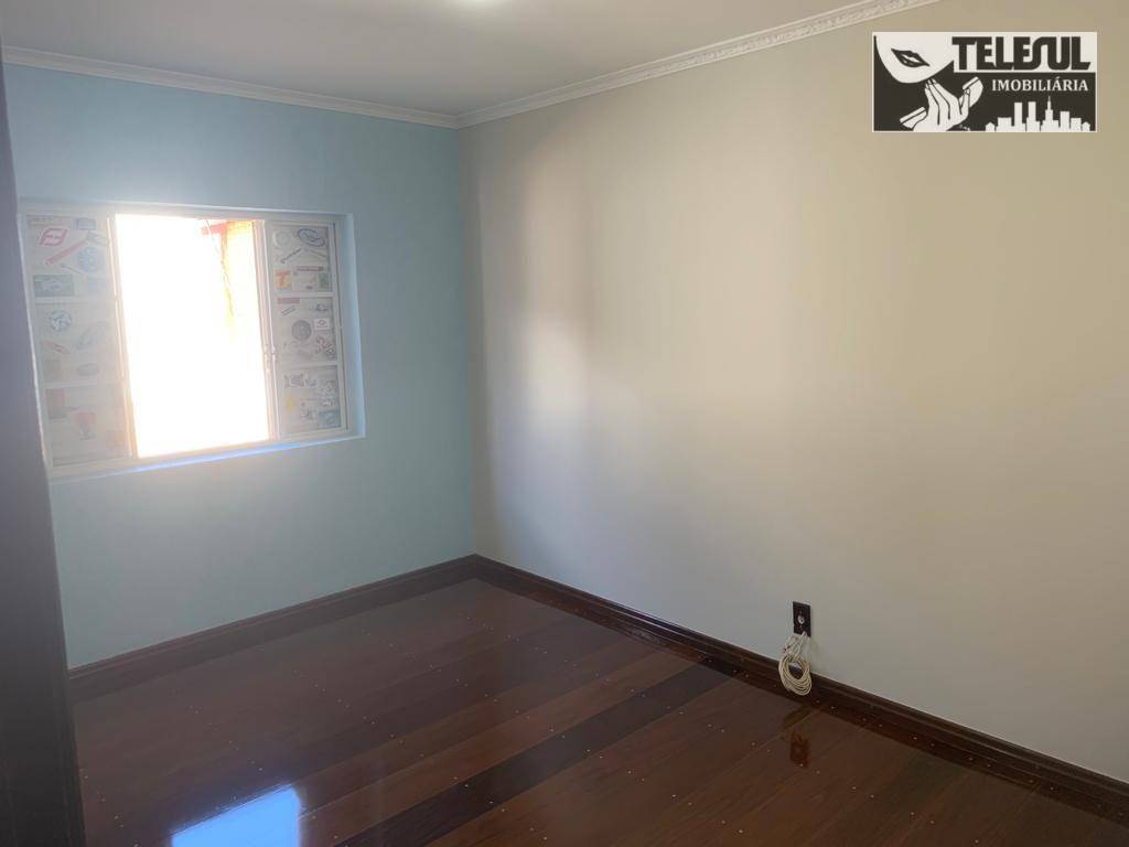 Casa à venda com 3 quartos, 294m² - Foto 21